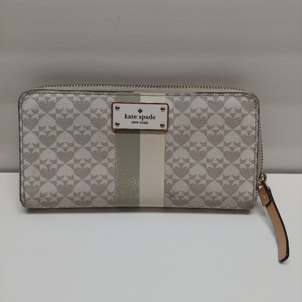 Kate spade wallet